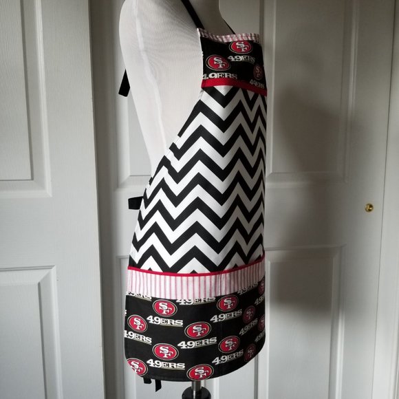 San Francisco 49er's Apron - Picture 4 of 6